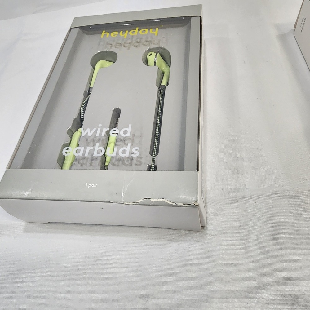Heyday Wired Earbuds 2 Pack Green And Blue New Other - Picture 7 of 7